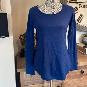 Incashmere medium blue scoop neck cashmere sweater